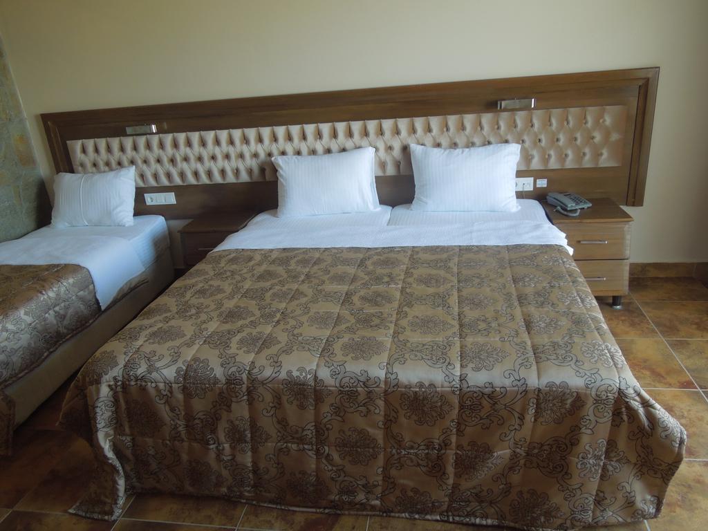 Masi Hotel İmroz Стая снимка