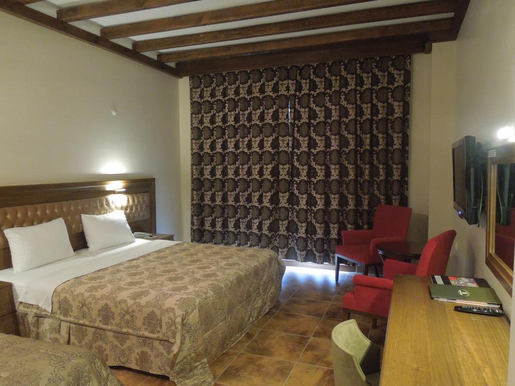 Masi Hotel İmroz Стая снимка