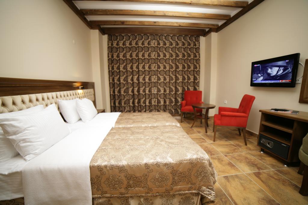 Masi Hotel İmroz Екстериор снимка