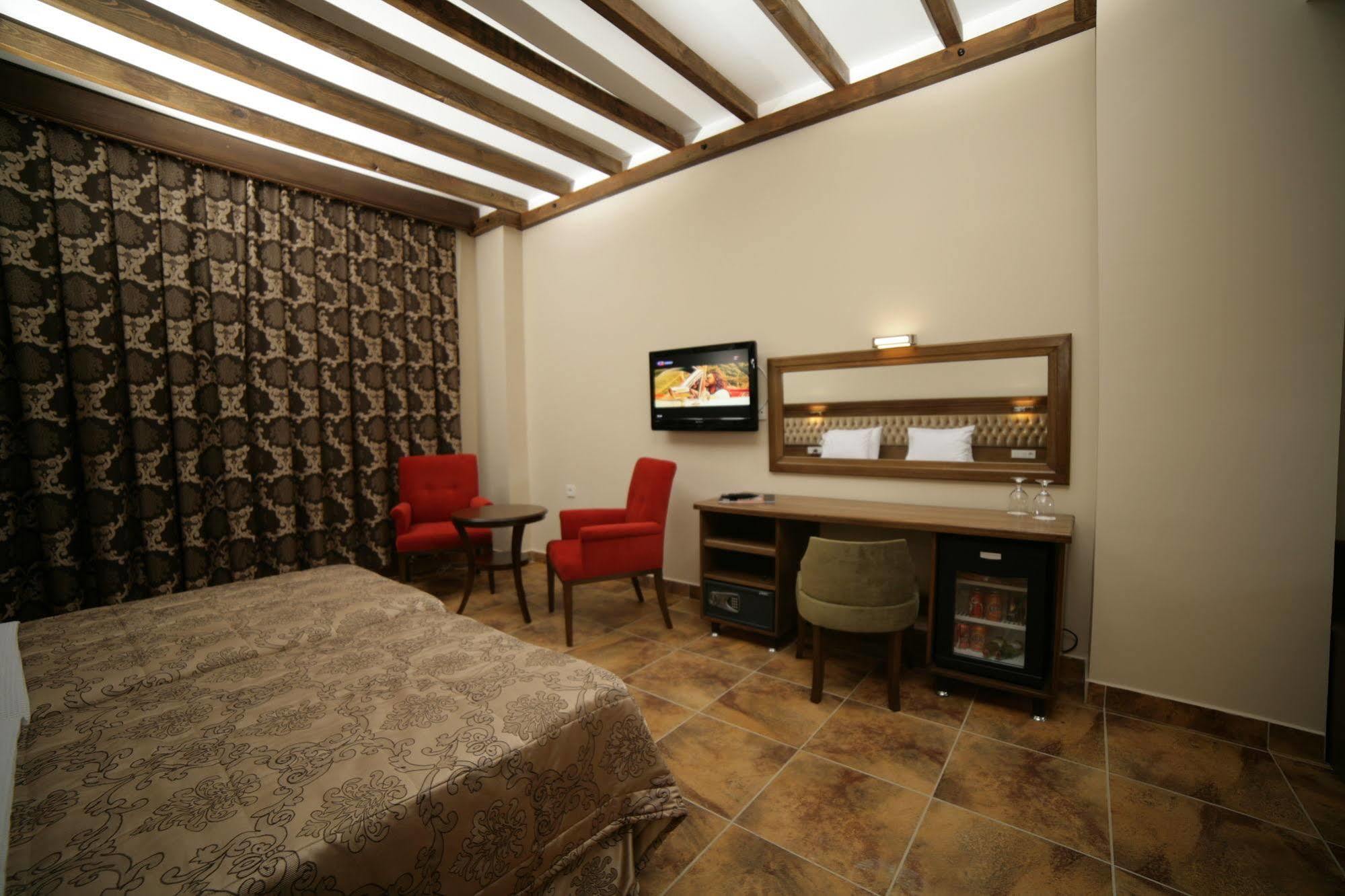 Masi Hotel İmroz Екстериор снимка